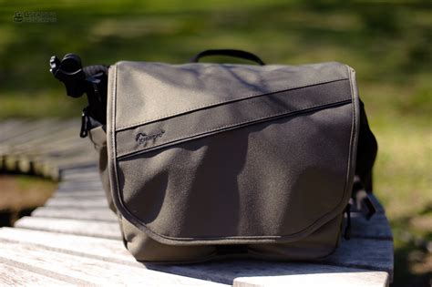 LowePro Event Messanger 150 Camera Bag Review.